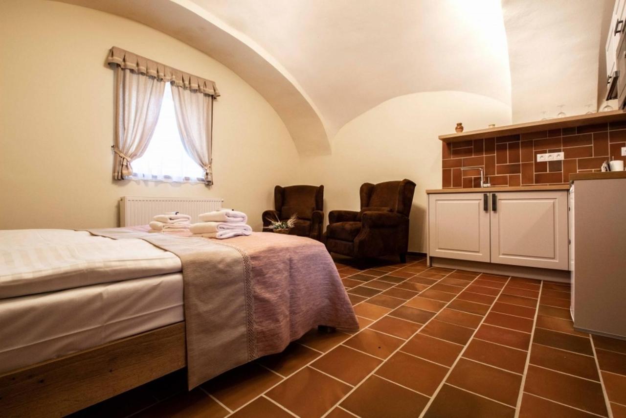 Residence Tvrz Skocice Екстериор снимка