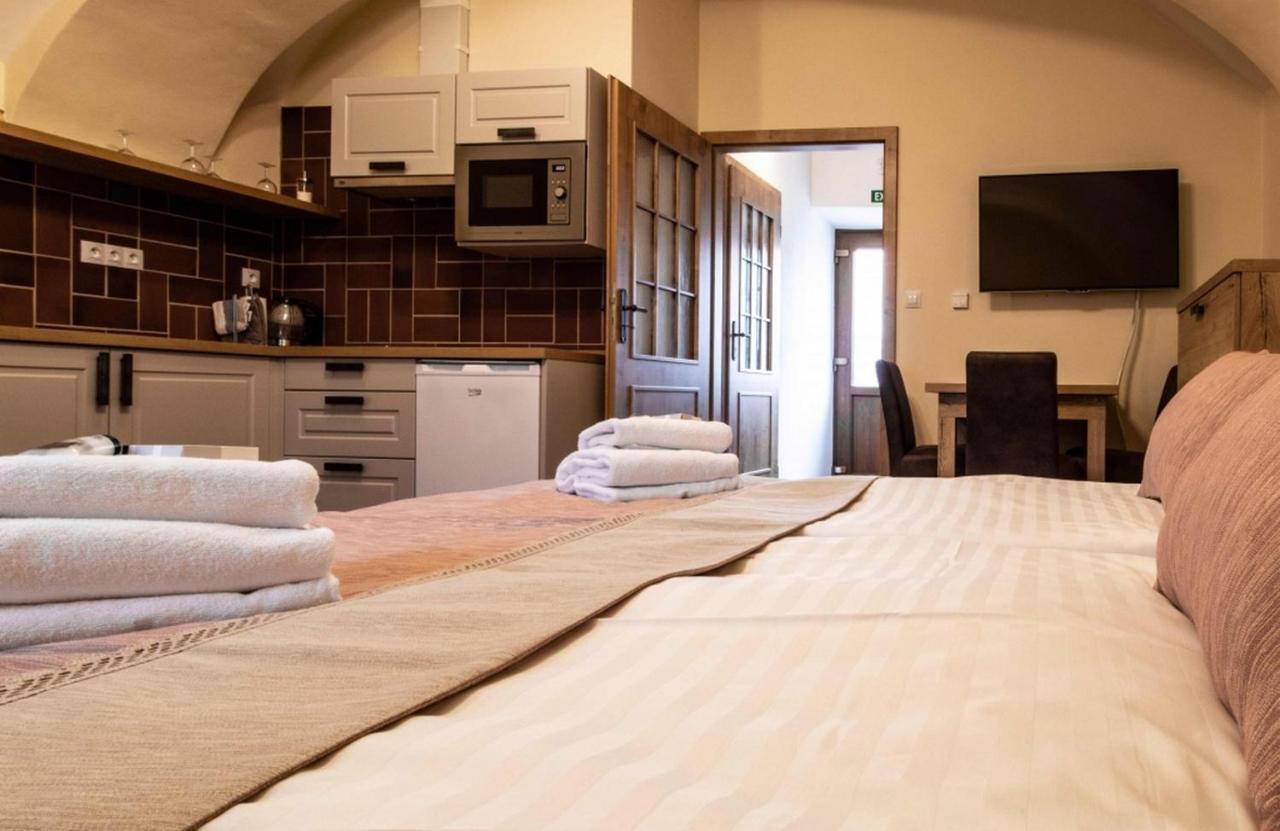 Residence Tvrz Skocice Екстериор снимка