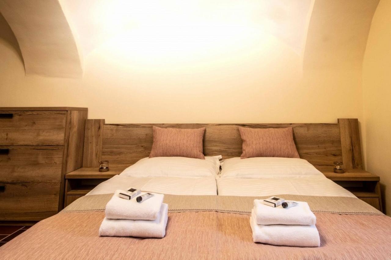 Residence Tvrz Skocice Екстериор снимка