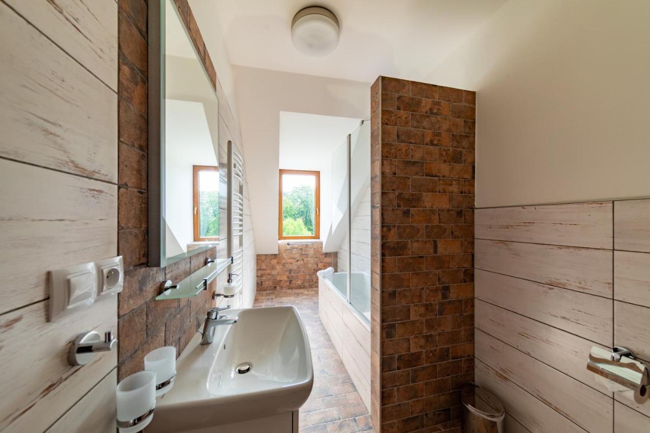 Residence Tvrz Skocice Екстериор снимка