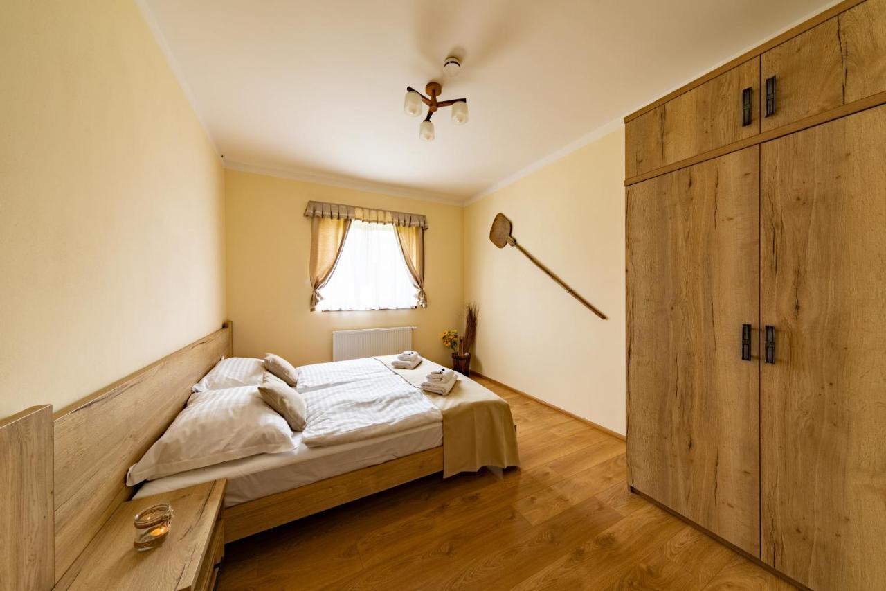 Residence Tvrz Skocice Екстериор снимка